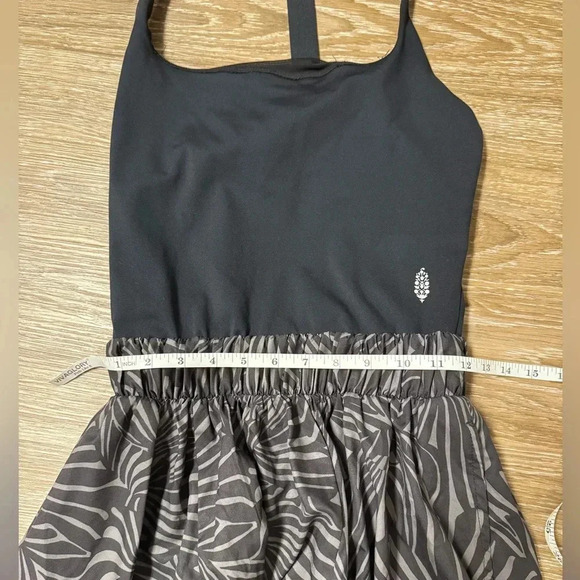 Free People FP Movement Black All Strapped Onesie Jumpsuit Harem Pants Size XS - Picture 14 of 15